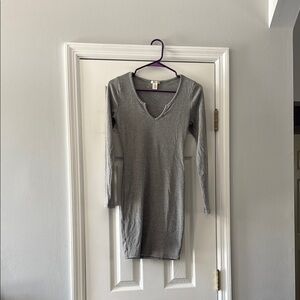 Bozzolo Gray V-Neck Bodycon Dress
